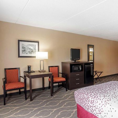 Best Western Inn At Blakeslee-Pocono Extérieur photo