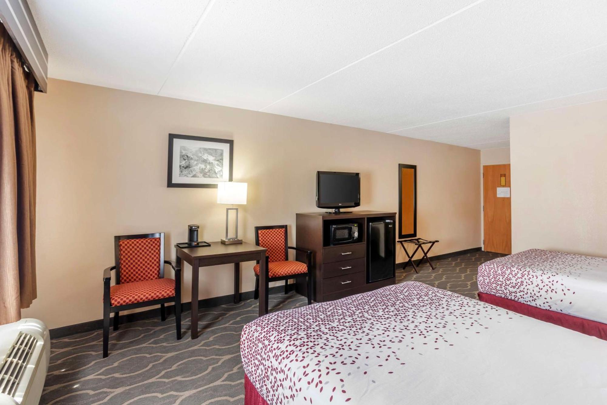 Best Western Inn At Blakeslee-Pocono Extérieur photo